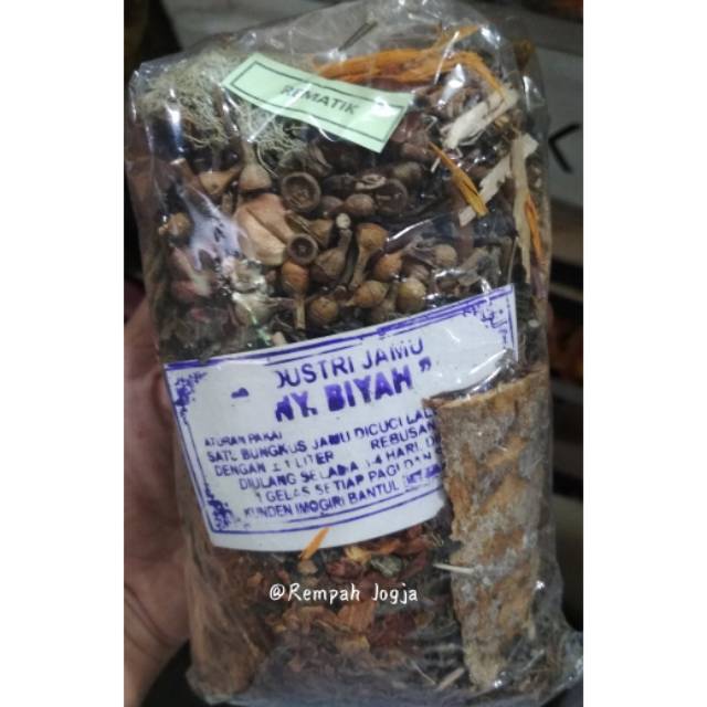 

JAMU ANEKA MANFAAT | JAMU HERBAL | JAMU TRADISIONAL | JAMU GODOG