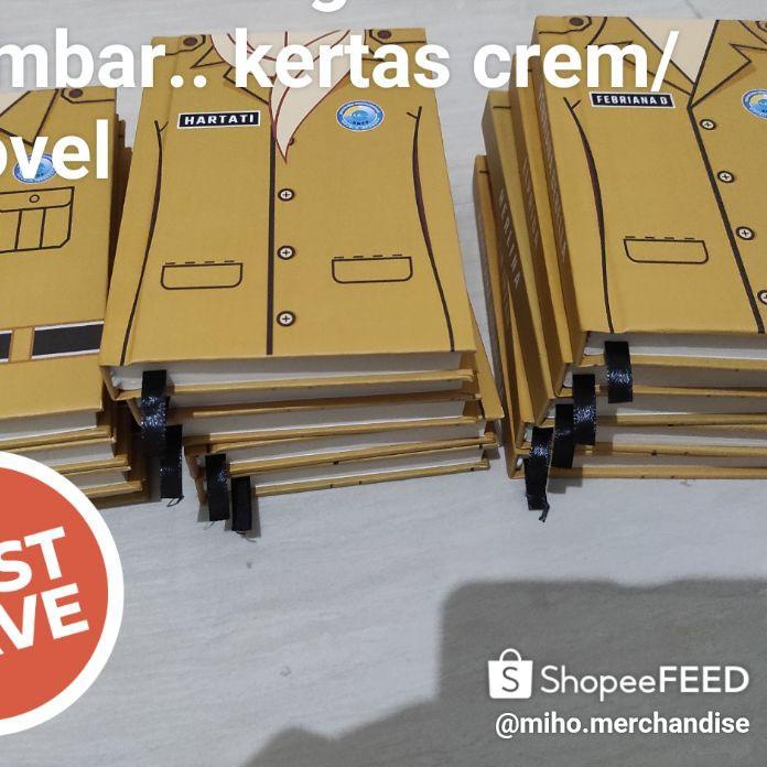 

cbg⭐157 Blocknote/notebook ukuran A5, Jilid benang, isi 100 lembar [UZ60].