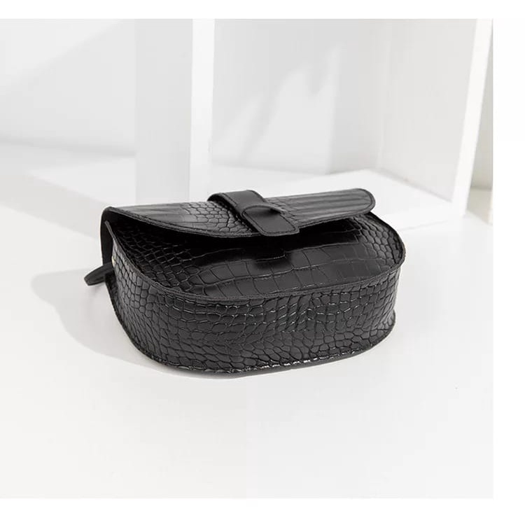 Zalfa Tas Selempang Wanita Oval Croco