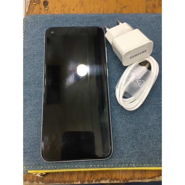 Samsung Galaxy A11 Ram 3/32 kelengkapan hp+chargar