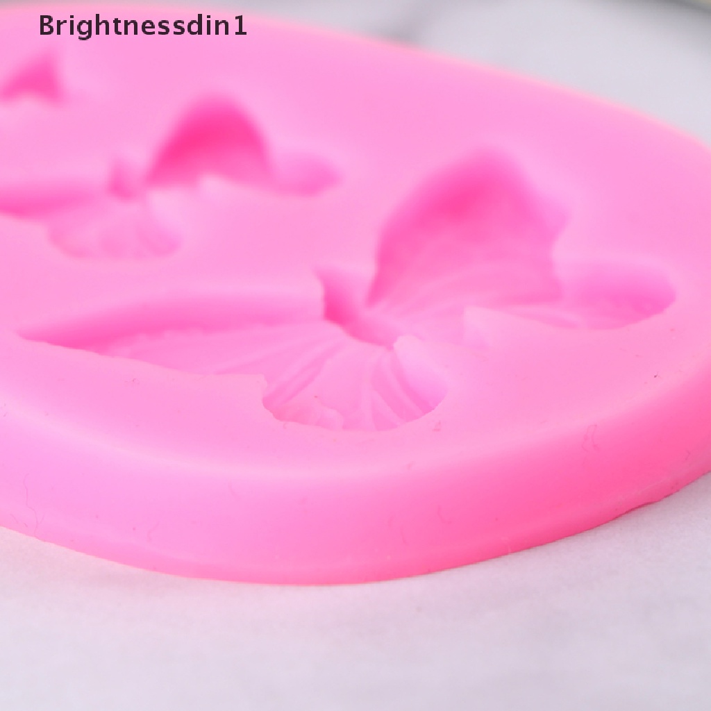 1 In 1 Cetakan Kue Bentuk Kupu-Kupu 3D Bahan Silikon Untuk Dekorasi