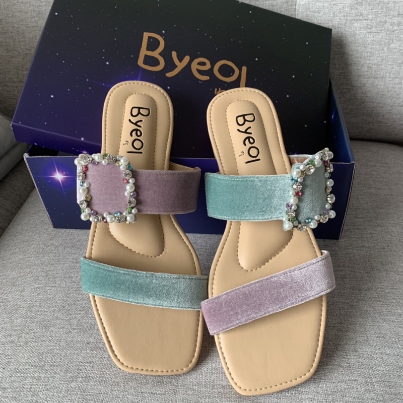 [NEW] Its Byeol Official - Yoona 2 Strap Unicorn Sandal Size 38