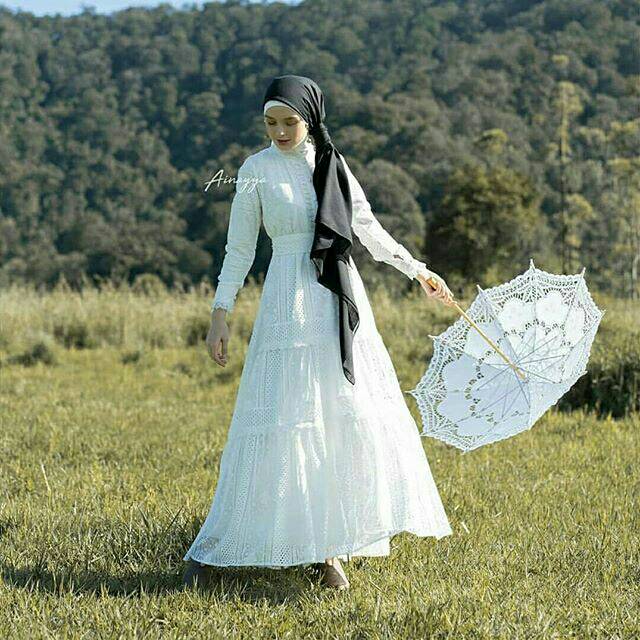 Olivia Dress by Ainayya