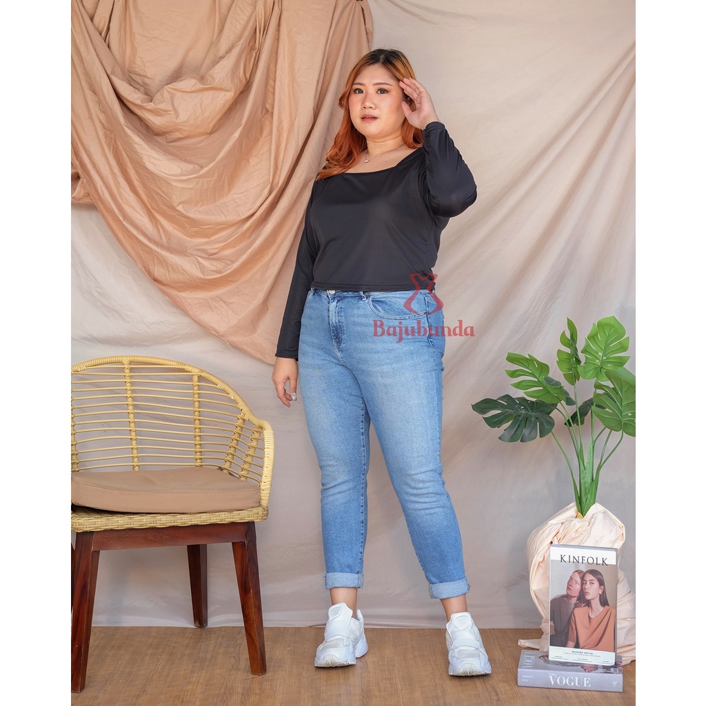 KAOS JUMBO BIG SIZE POLOS LENGAN PANJANG CROP WANITA BAJUBUNDA CHIKA