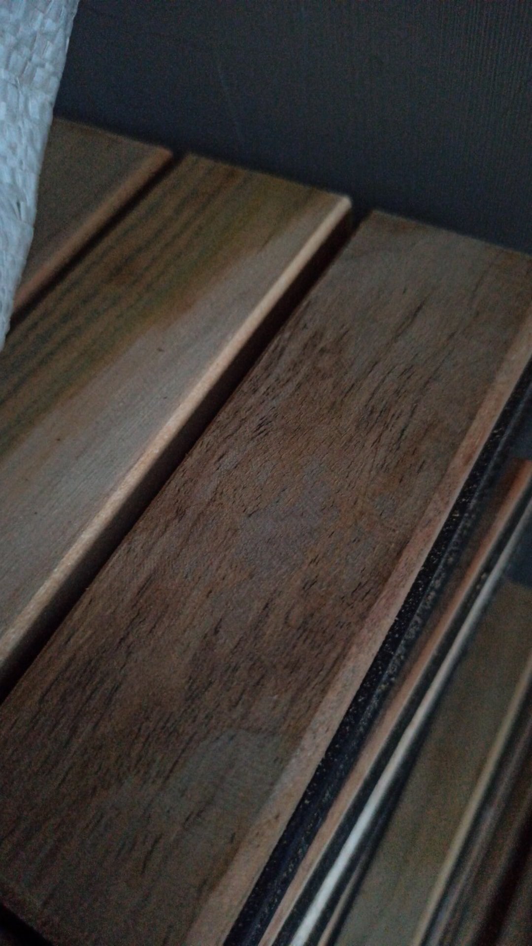 Decking Tile Lantai Kayu / Ubin Kayu / Parquet Harga Spesial