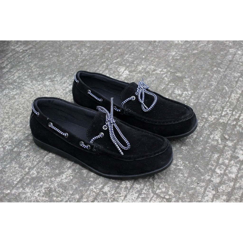 Sepatu Casual Loafers Pria Sepatu Kasual Pria Cowok Footwear Suede Keren Sepatu Kasual Tanpa Tali