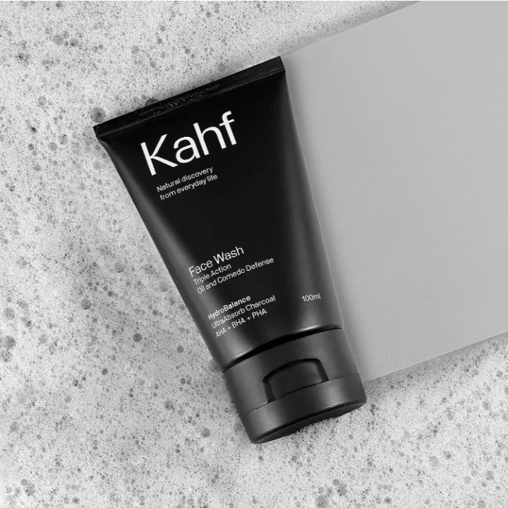 Kahf  face wash triple action oil and comedo defense 100ml