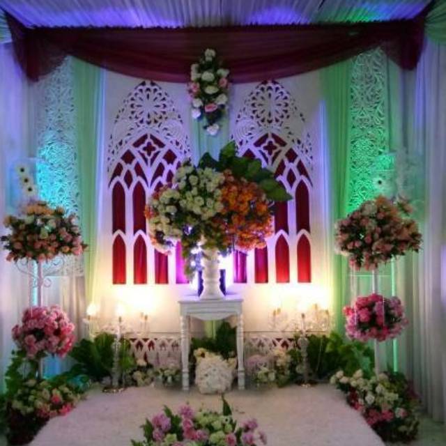 Ukiran pelaminan motif pintu/jendela