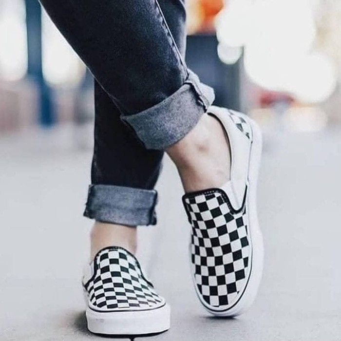 VANS SLIP ON CHECKERBOARD BNIB !!!! BLACK WHITE