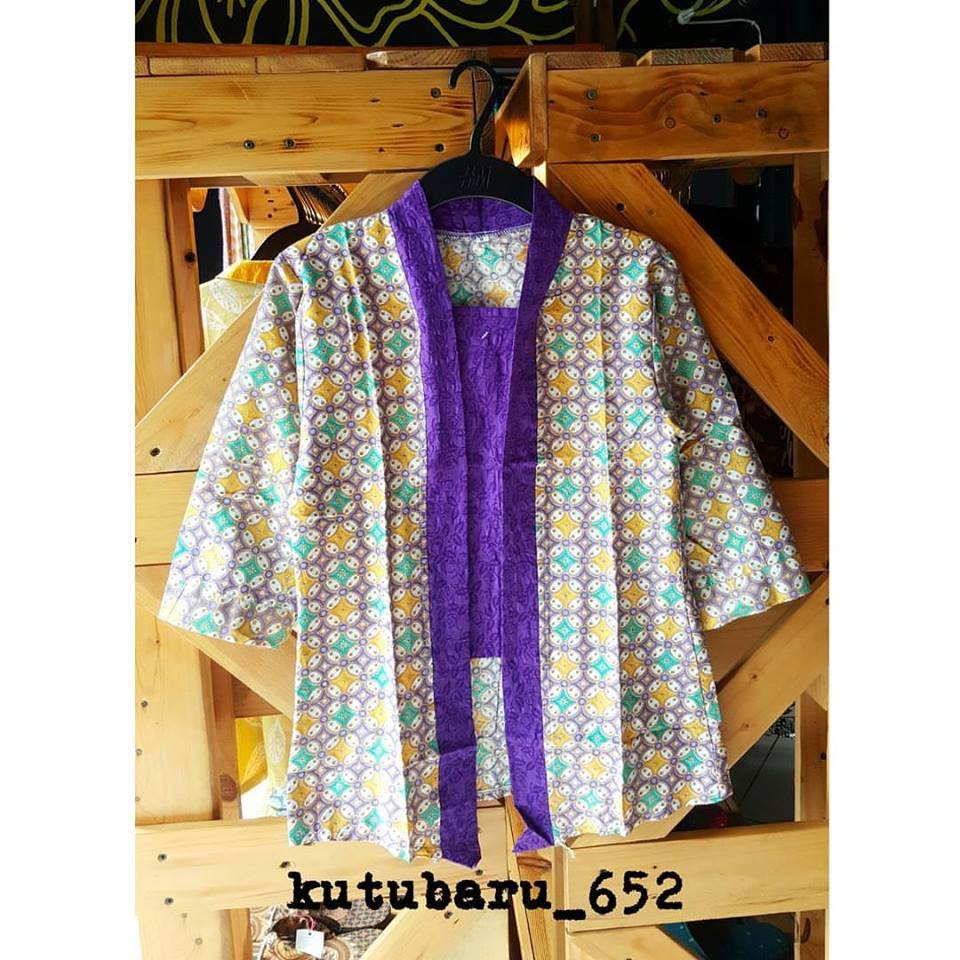 EKSLUSIF TOP KUTUBARU BATIK KAWUNG GROSIR