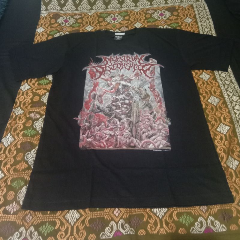 Kaos Band Menstrual Disconsumed (Lisensi Hadeath Merch)