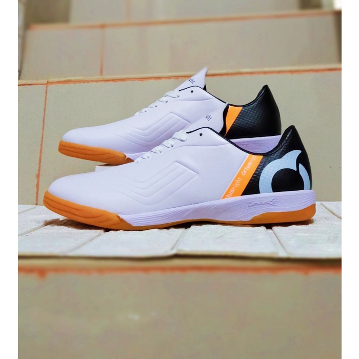 SEPATU FUTSAL ORTUS GRADE ORI - extend putih, 39