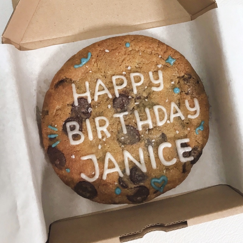 Giant Cookie Cake (CUSTOM/PLAIN)