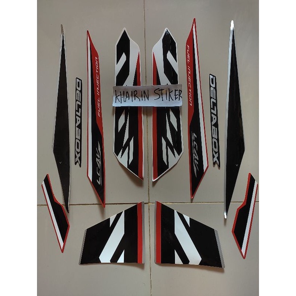 striping stiker Vixion 2017 2018 putih