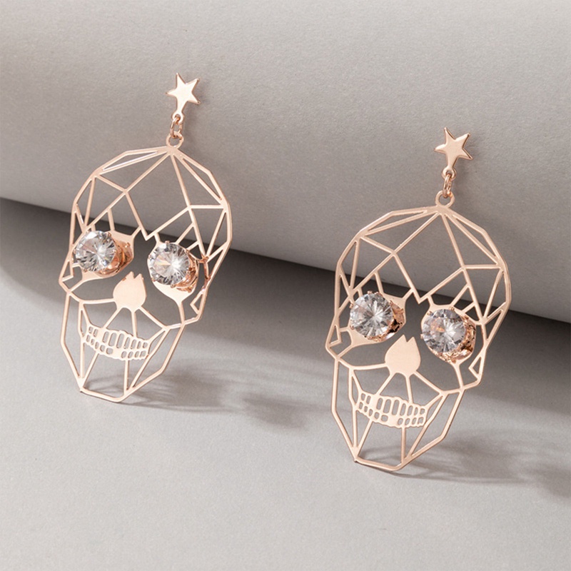 Fancyqube Anting Menjuntai Desain Wajah Tengkorak Halloween Warna Emas Untuk Wanita