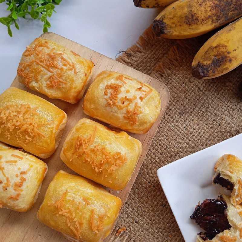 

Bolen Pisang Ukail Food