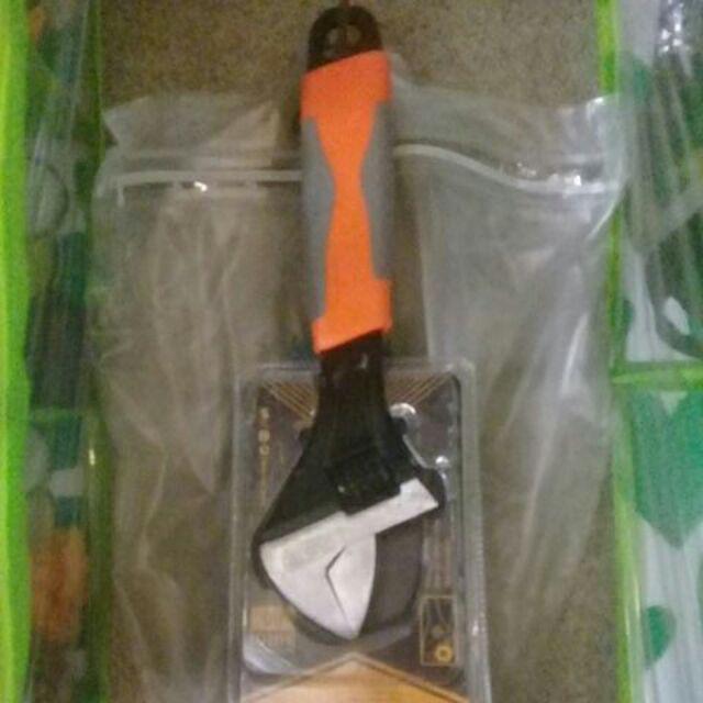 Eelic Kui-juc1010 Kunci Inggris 10 Inch  Kunci Bago Yang Terbuat Dari Baja Anti Karat Multifungsi