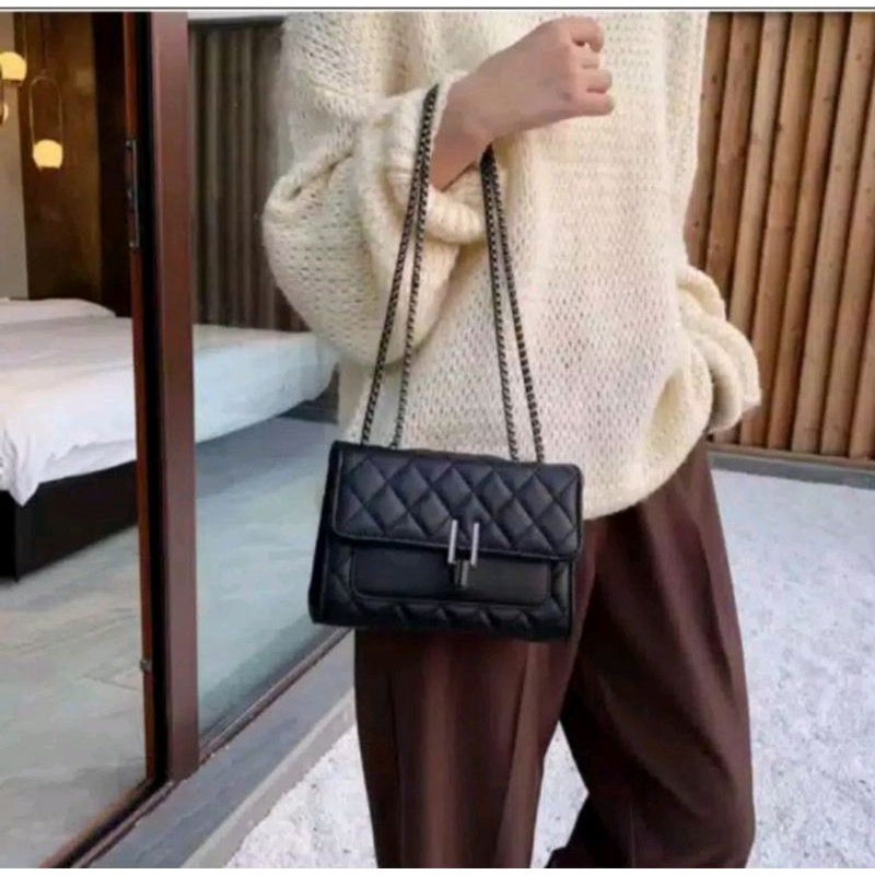 Tas wanita tali rantai/tas wanita karir/tas rantai ulir/tas murah