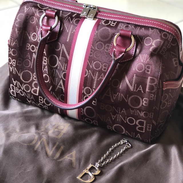 Bonia Speedy
