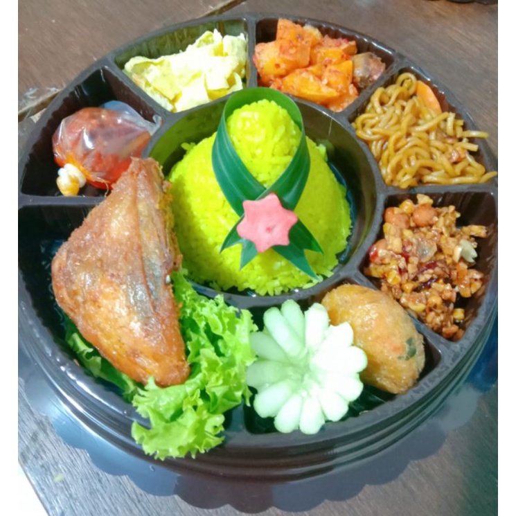 

Tumpeng mini/tumpeng nasi kuning/aromarasamart02