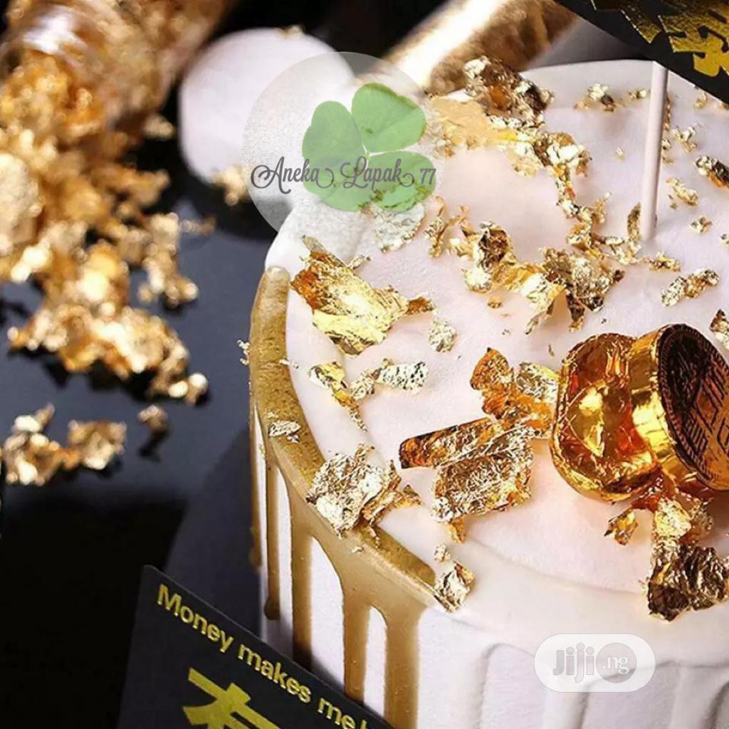 Edible Gold Leaf Foil HIASAN KUE taburan fondant cake hiasan kue kertas coklat foil