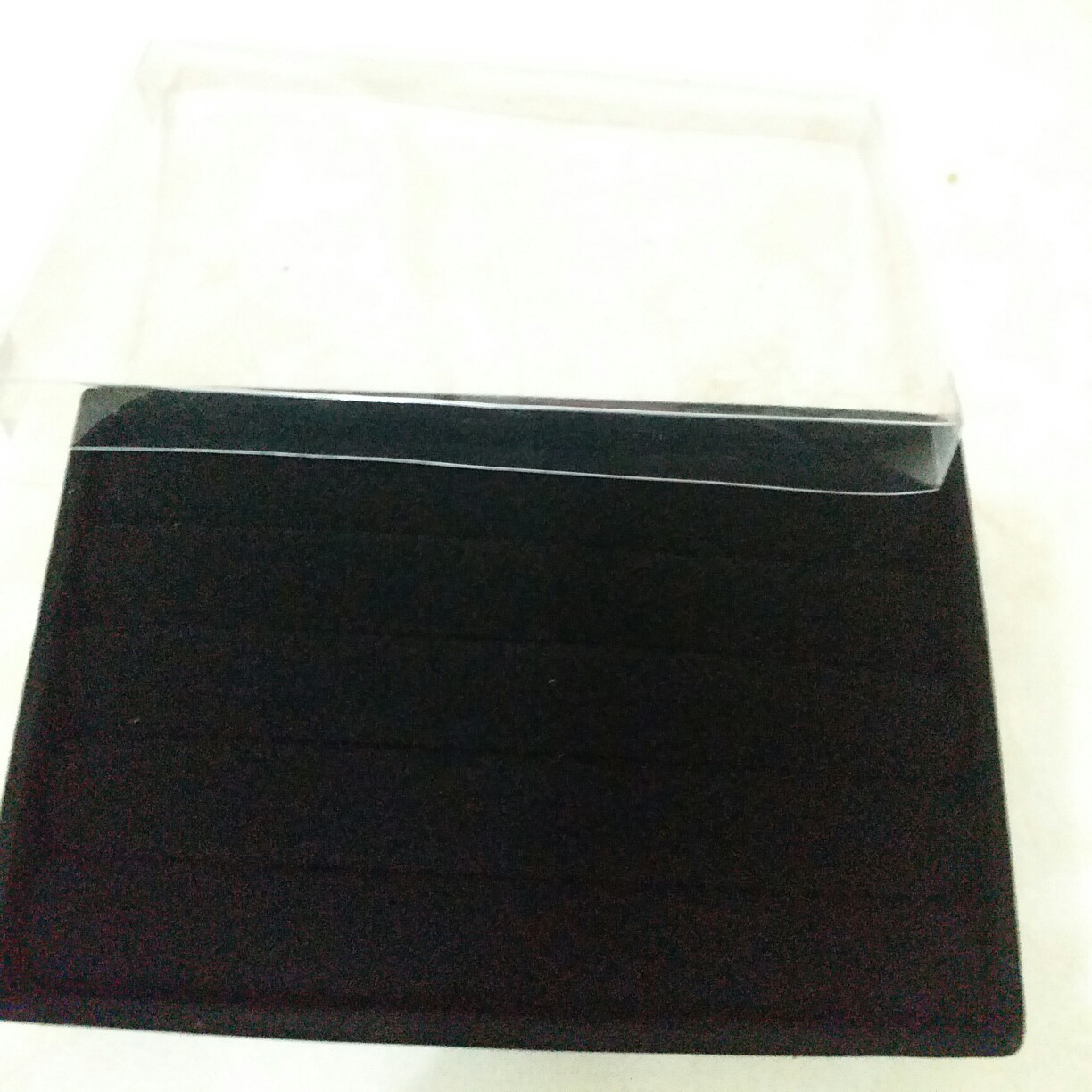 Display Tempat Cincin Bludru Tutup Mika Merah Dan Hitam Pajangan Perhiasan Koleksi Akik Harga Murah