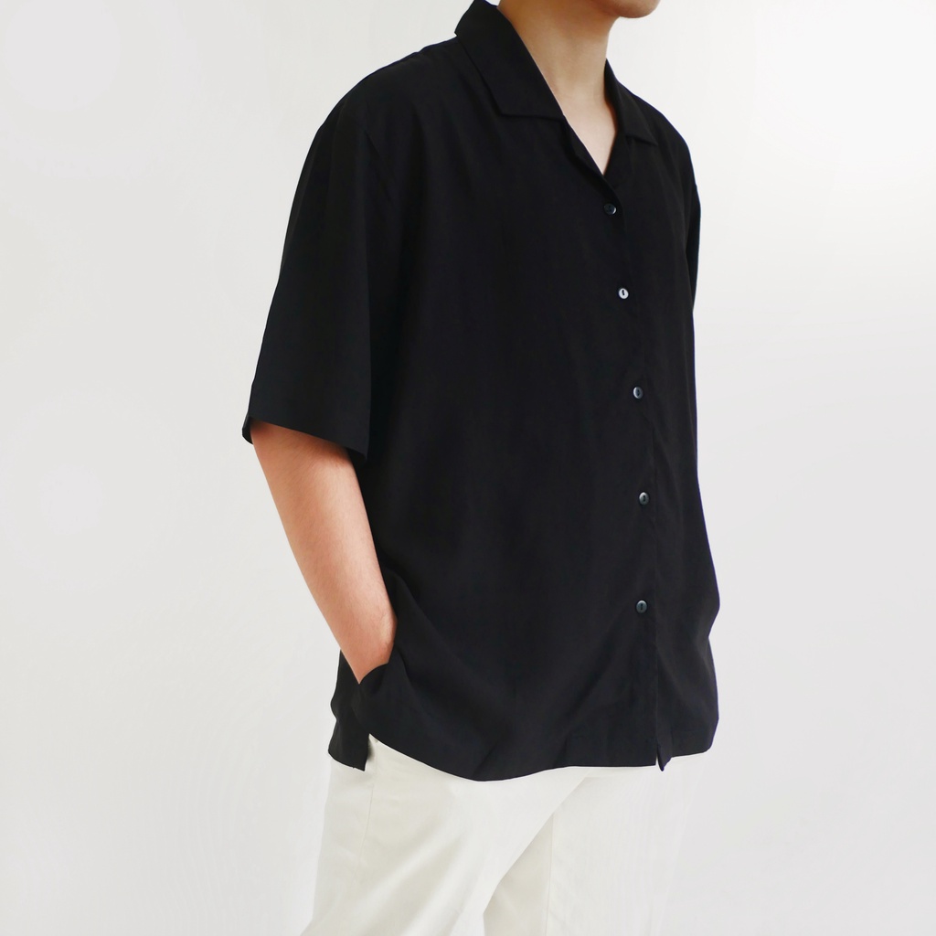 Basic Short-Sleeve Shirt