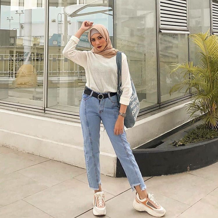 BAGY LIST JEANS  RAWIS  BAWAH  CELANA  JEANS  RAWIS  WANITA  