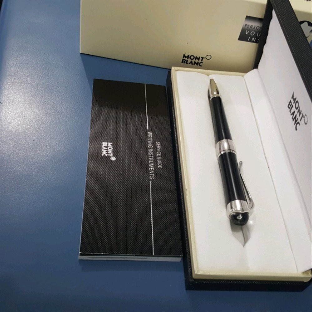 

Montblanc Starwalker Legrand crown ballpoint Terlaris