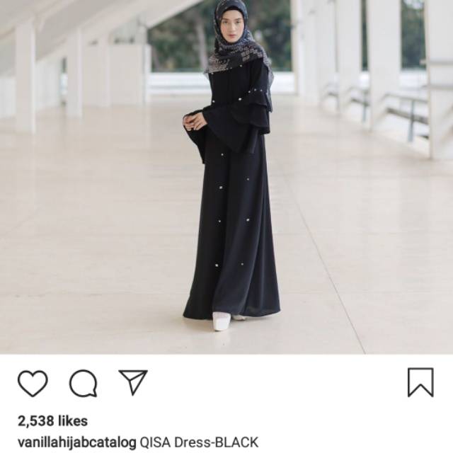 Qisha dress vanilla hijab preloved