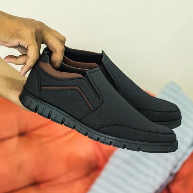 PAULMAY Sepatu Formal Pria Modena 01