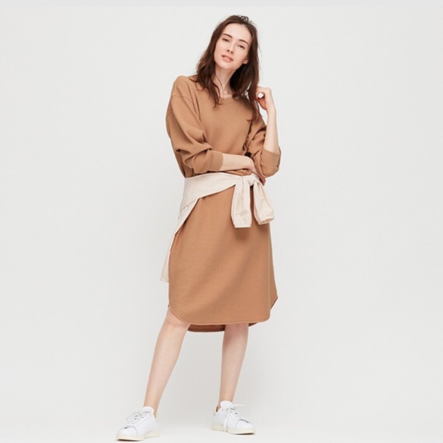 Uniqlo Waffle V Neck Gaun