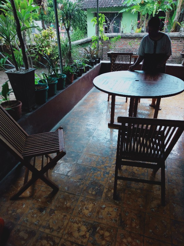 Meja Kursi Payung Jati Solid Cafe/pantai/hotel Outdoor Kursi Teras Meja Santai Payung Taman