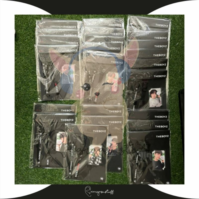 THE BOYZ STRAP OFFICIAL LIGHTSTICK MD