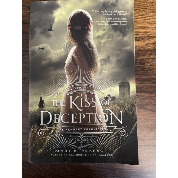 the kiss of deception buku english preloved
