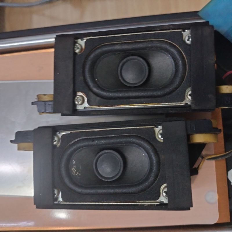 speaker copotan tv samsung  la19d400