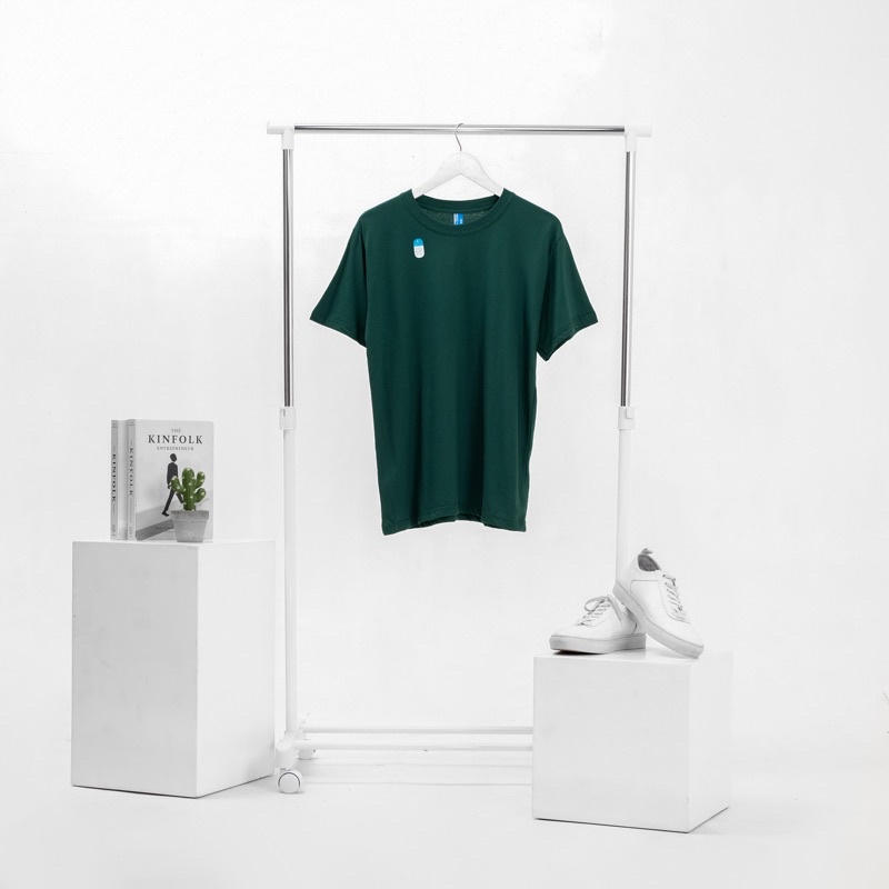 KAOS POLOS COMBED 30S LENGAN PENDEK PRIA DAN WANITA 100% COTTON ORIGINAL cocok untuk sablon-30s HIJAU BOTOL