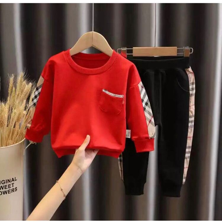 SETELAN ANAK SETELAN SWEATER ANAK SWEATER ANAK UMUR 1-5 TAHUN SWEATER BURBRIE SETELAN ANAK LAKI LAKI  SETELAN ANAK PEREMPUAN BAJU ANAK KEKINIAN BAJU ANAK TRENDY BAJU ANAKTERLARIS BISA PILIH WARNA