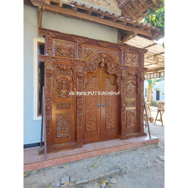 Pintu Gebyok Ukir Motif Bunga- Ukir 3d