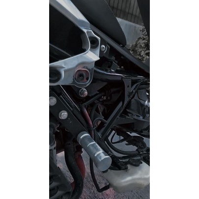 Underbone nmax footstep belakang nmax