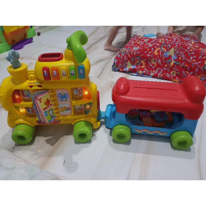 vtech alphabeth train alfabet