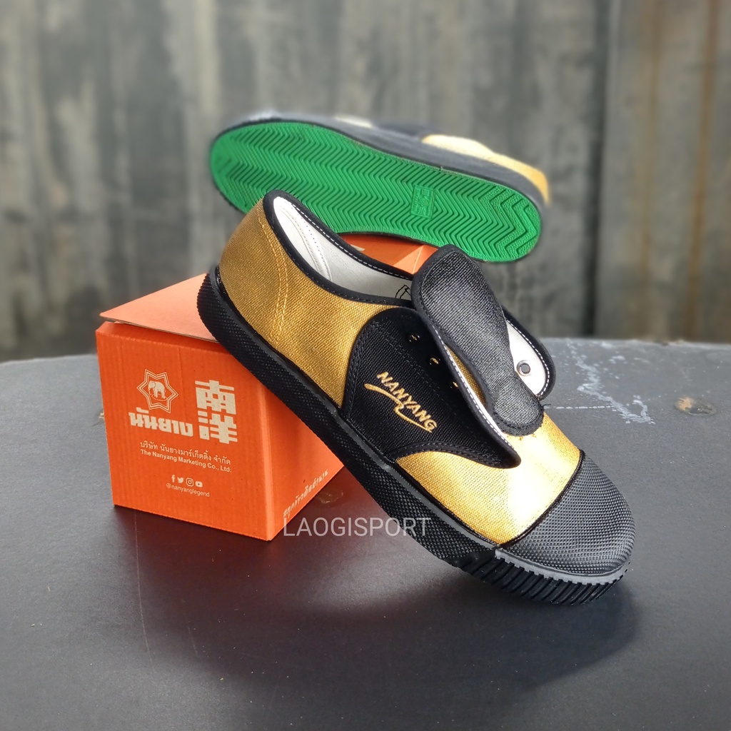 NANYANG motif emas polos sepatu takraw orginal thailand