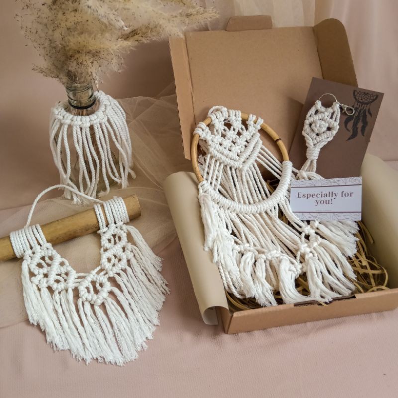 HAMPERS | Tambahan Box Hampers | Hadiah | Kado | Bungkus Kado | Hampers Macrame
