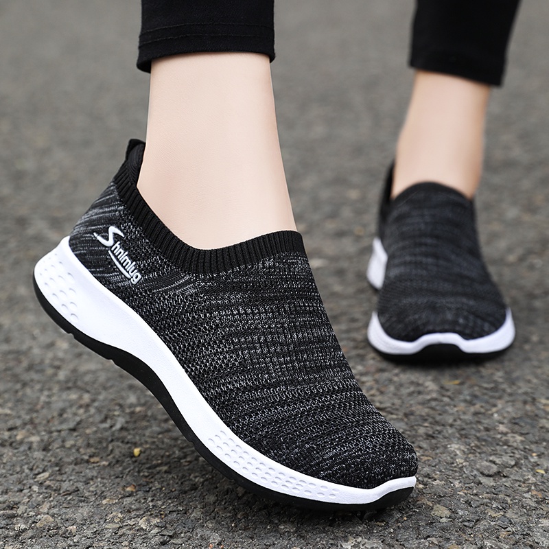 sepatu wanita import sneakers rajut sepatu olahraga jogging senam M1