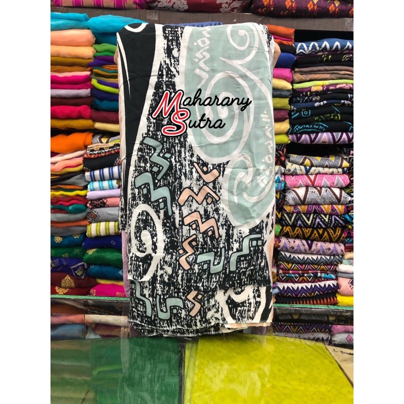 Sutra sengkang motif lontara