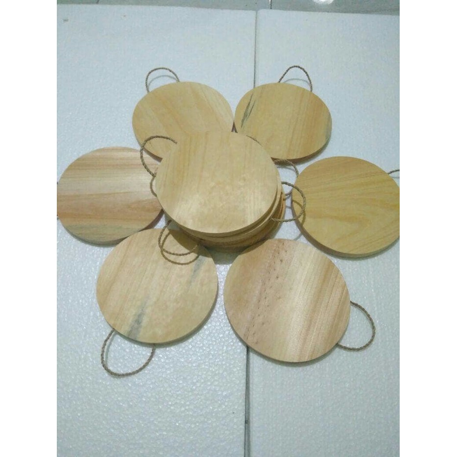 Talenan Kayu Pinus Tali Model Bulat Diameter 18 cm / Wooden Cutting Board