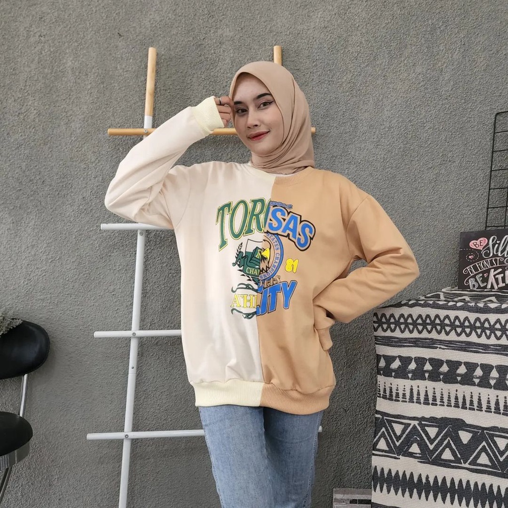 TOROSAS COMBIE Sweater Crewneck Oblong Oversize | Outerwear Wanita Bahan Fleece Tebal Kekinian Korean Style