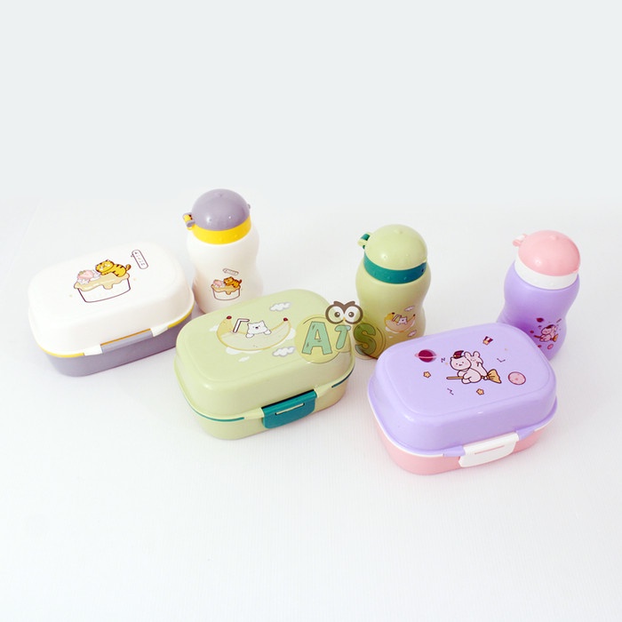 

Kotak Makan / Lunch Box Kucing + Botol Minum
