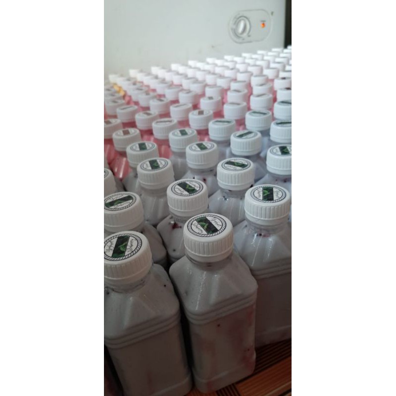 

yoghurt isi potongan buah