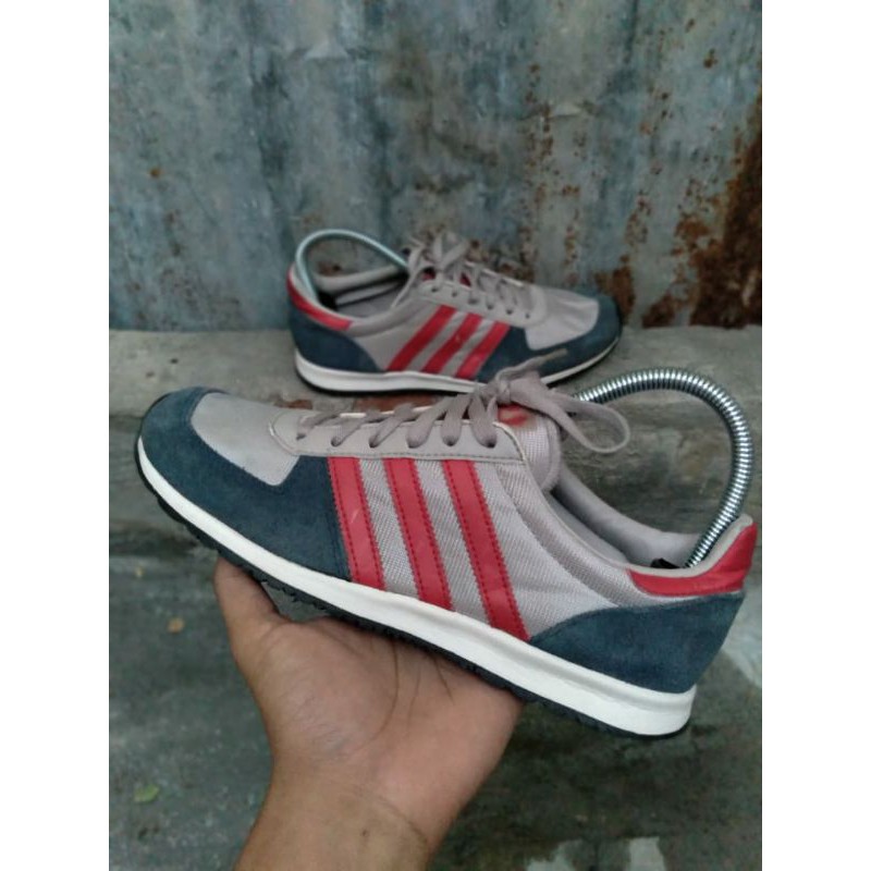 adidas adistar racer OG